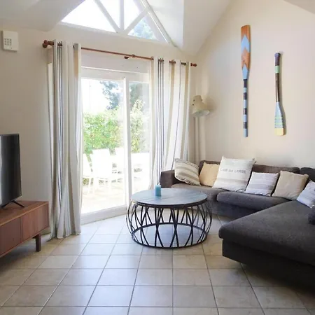 Cottage, Germain Sur Ay *
